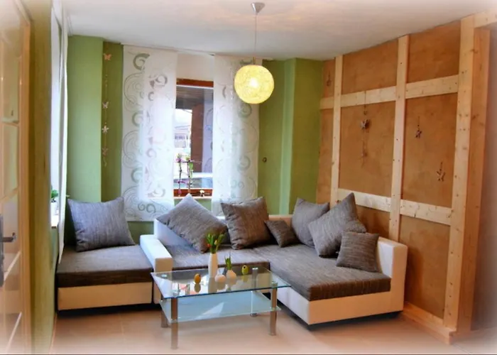 Zum Saaletalblick * Naumburg